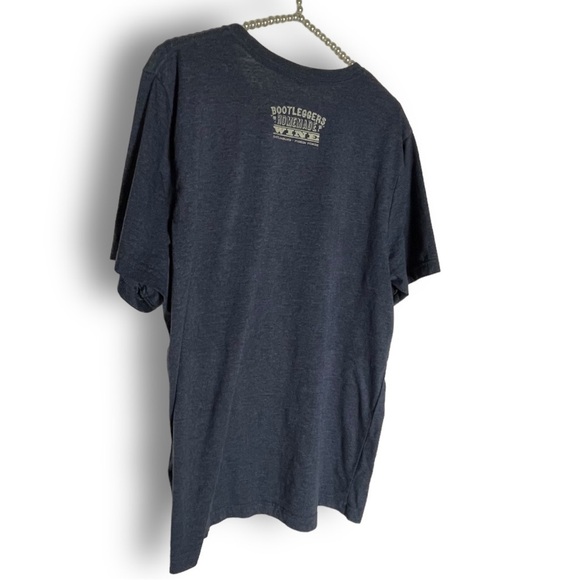 BOOTLEGGERS Homemade Wine Women’s Short Sleeve USA flag Wine Bottle T-shirt XL - Picture 9 of 10